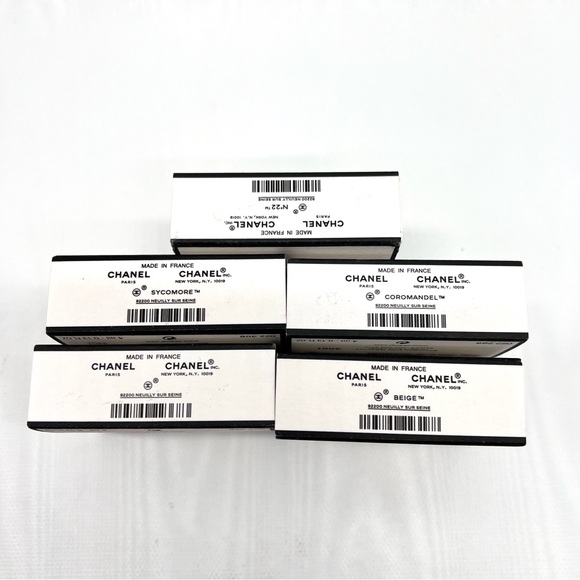 Chanel Mini Travel Perfume
Variety of five - Picture 3 of 4